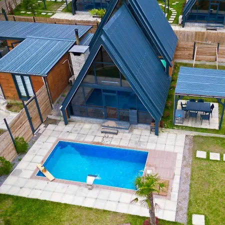 Hhz Life Stall Villa *