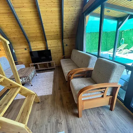 Hhz Life Stall Villa