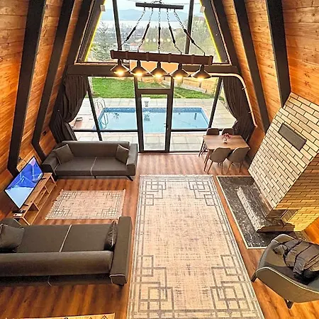Hhz Life Stall Villa